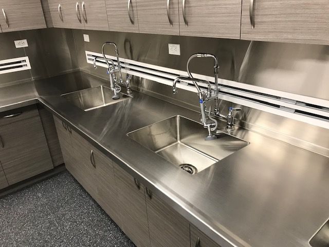 A Kitchen With Stainless Steel Counter Tops And Sinks | San Antonio, TX | Texas Sheet Metal