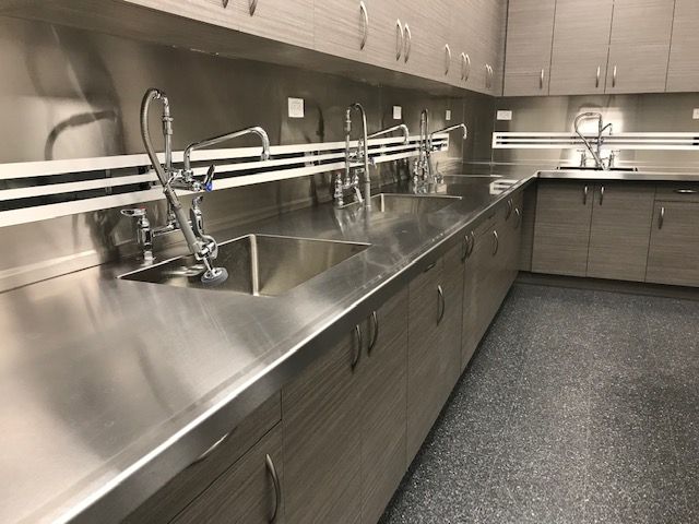 A Kitchen with Stainless Steel Counter Tops and Sinks | San Antonio, TX | Texas Sheet Metal