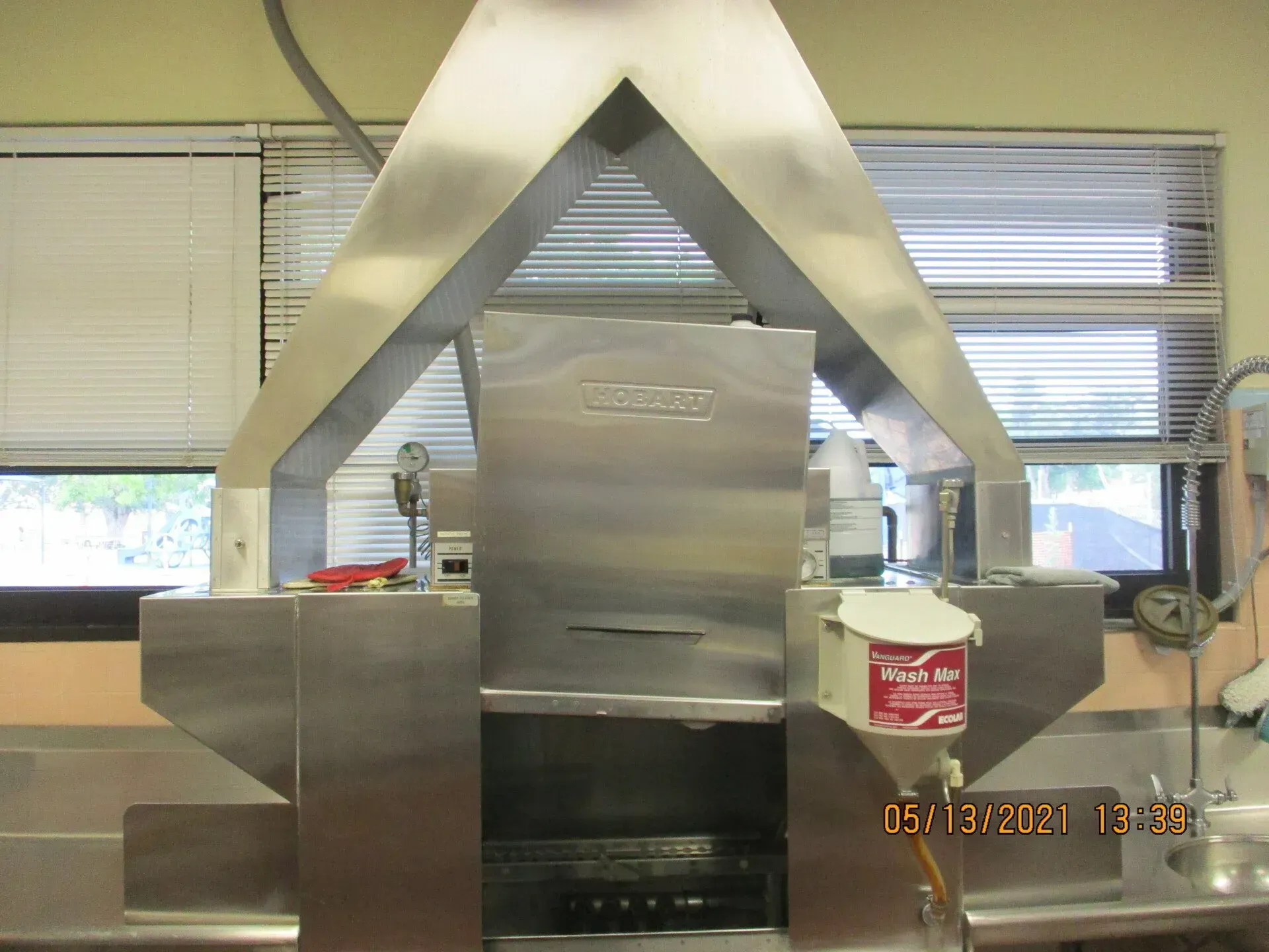 Big Metal Hoods | San Antonio, TX | Texas Sheet Metal