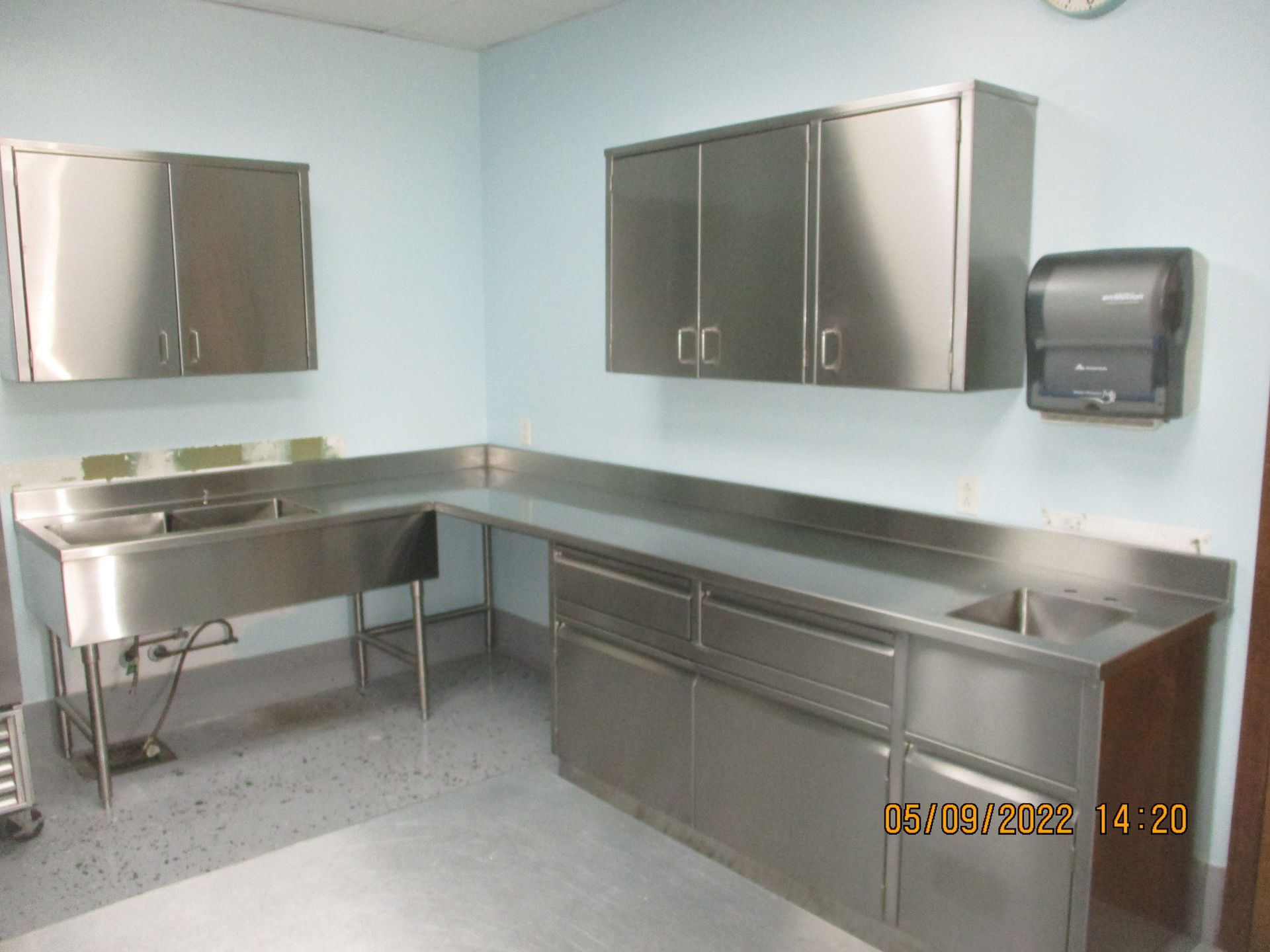 A Kitchen with Stainless Steel Cabinets and a Sink | San Antonio, TX | Texas Sheet Metal