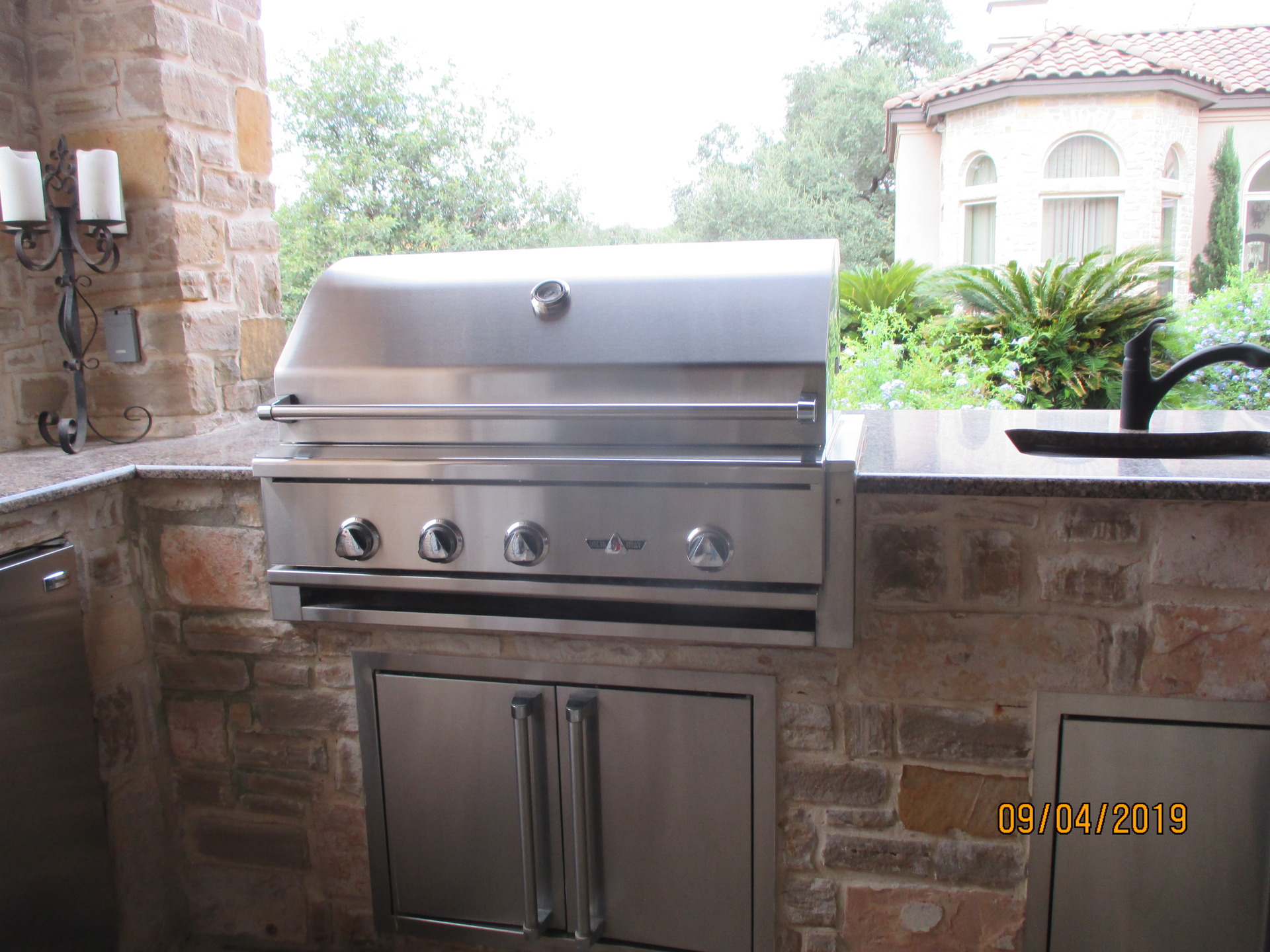 A Stainless Steel Grill is Sitting in a Kitchen Next to a Sink | San Antonio, TX | Texas Sheet Metal
