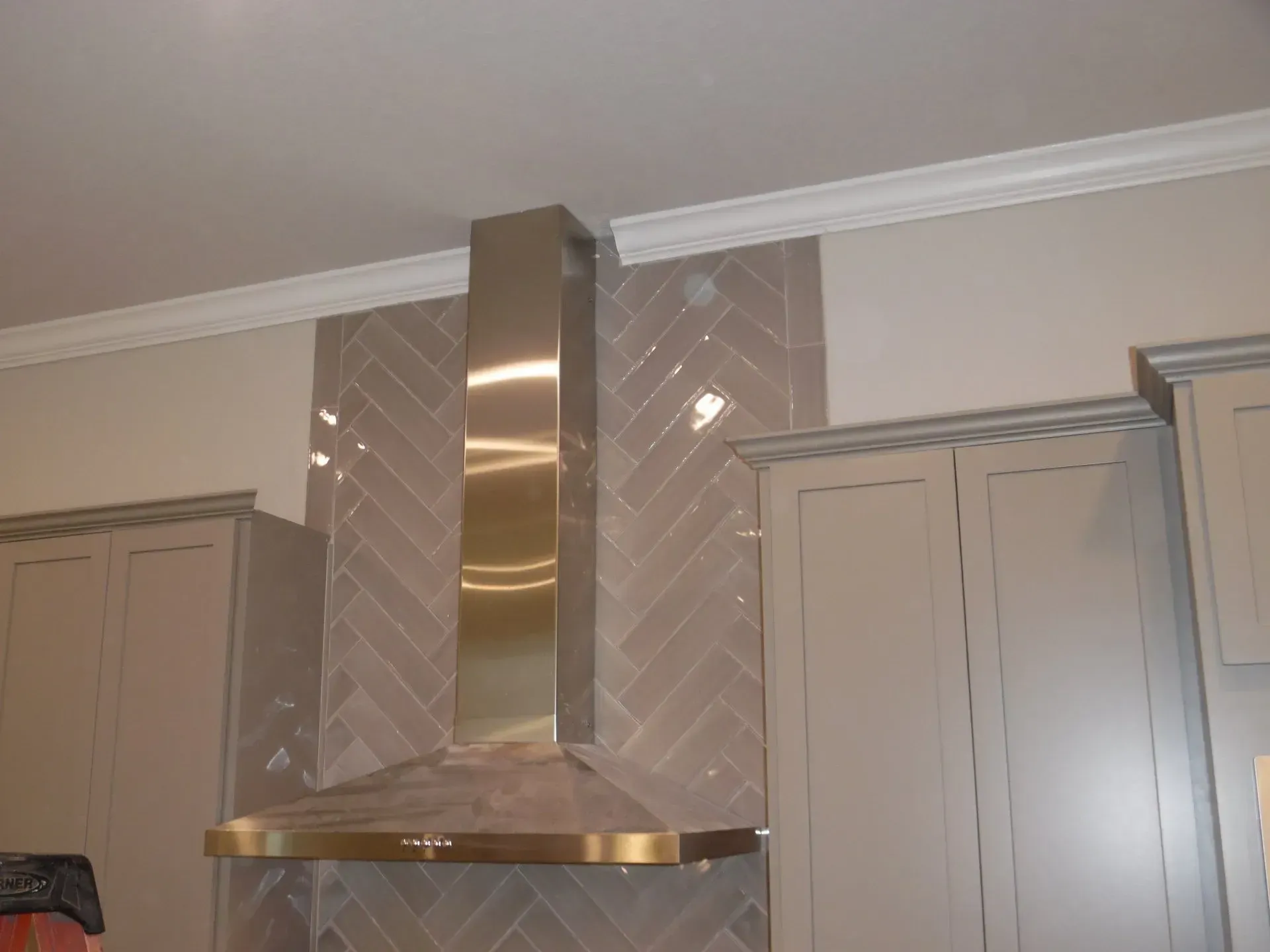 Golden Metal Hoods | San Antonio, TX | Texas Sheet Metal