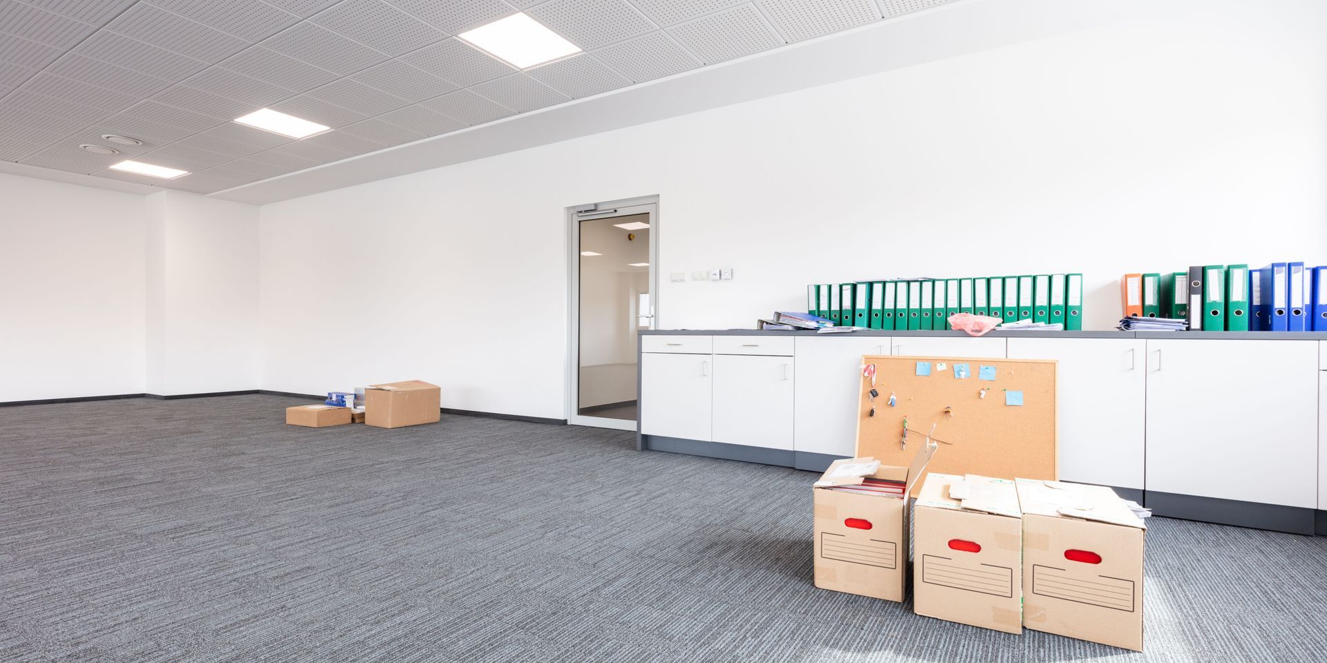 Top Reasons to Start the New Year Organised with Business Storage Solutions 3