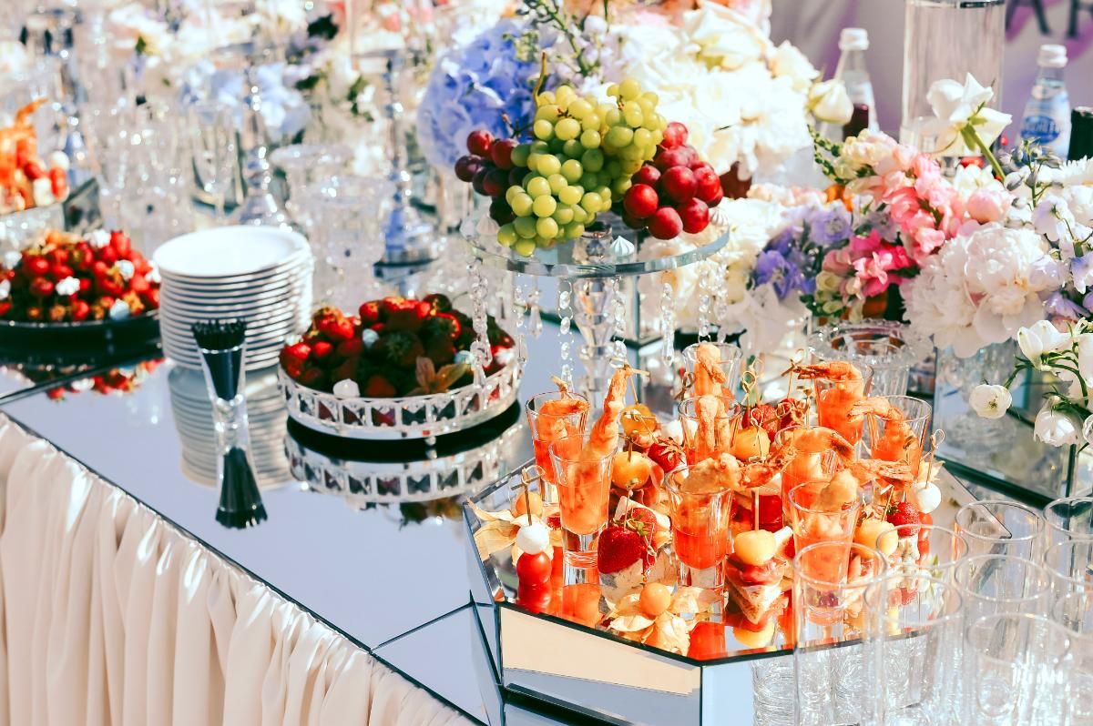 45+ creative birthday catering ideas for your next... 40th Birthday Catering: Ideas, Costs & Menu Styles