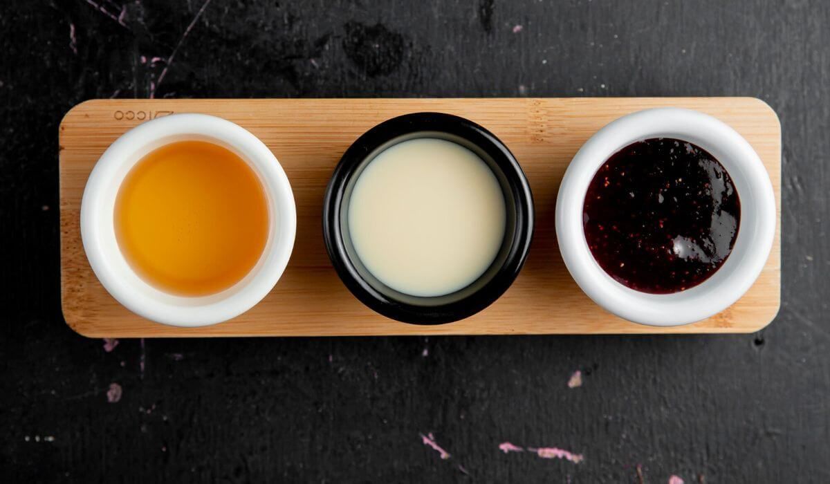 Chinese sauces in dipping bowls