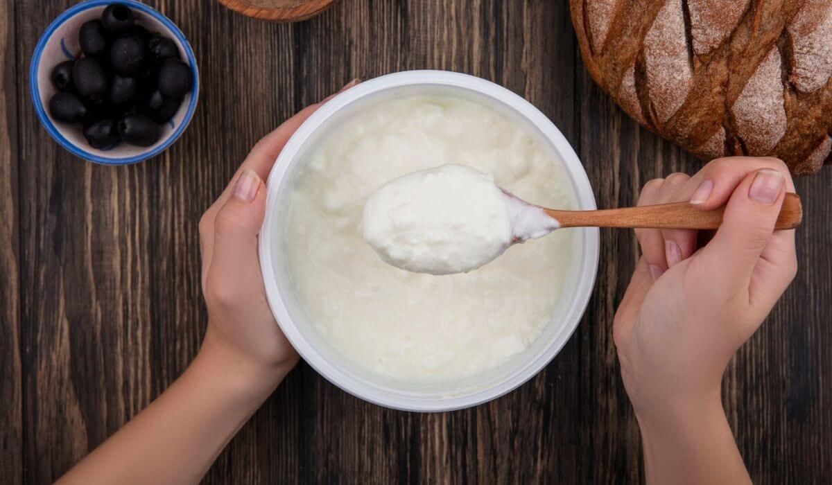Creamy yogurt texture

