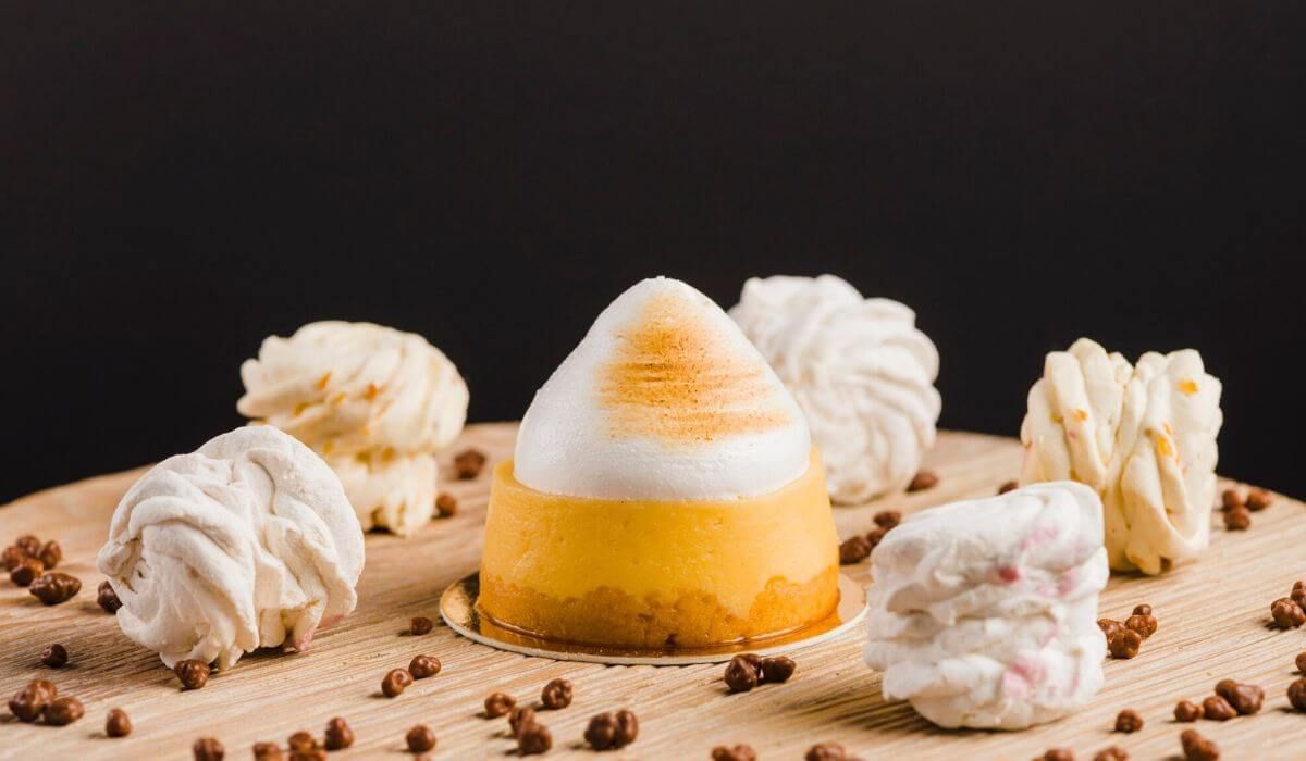 Sleek mousse domes or canelé