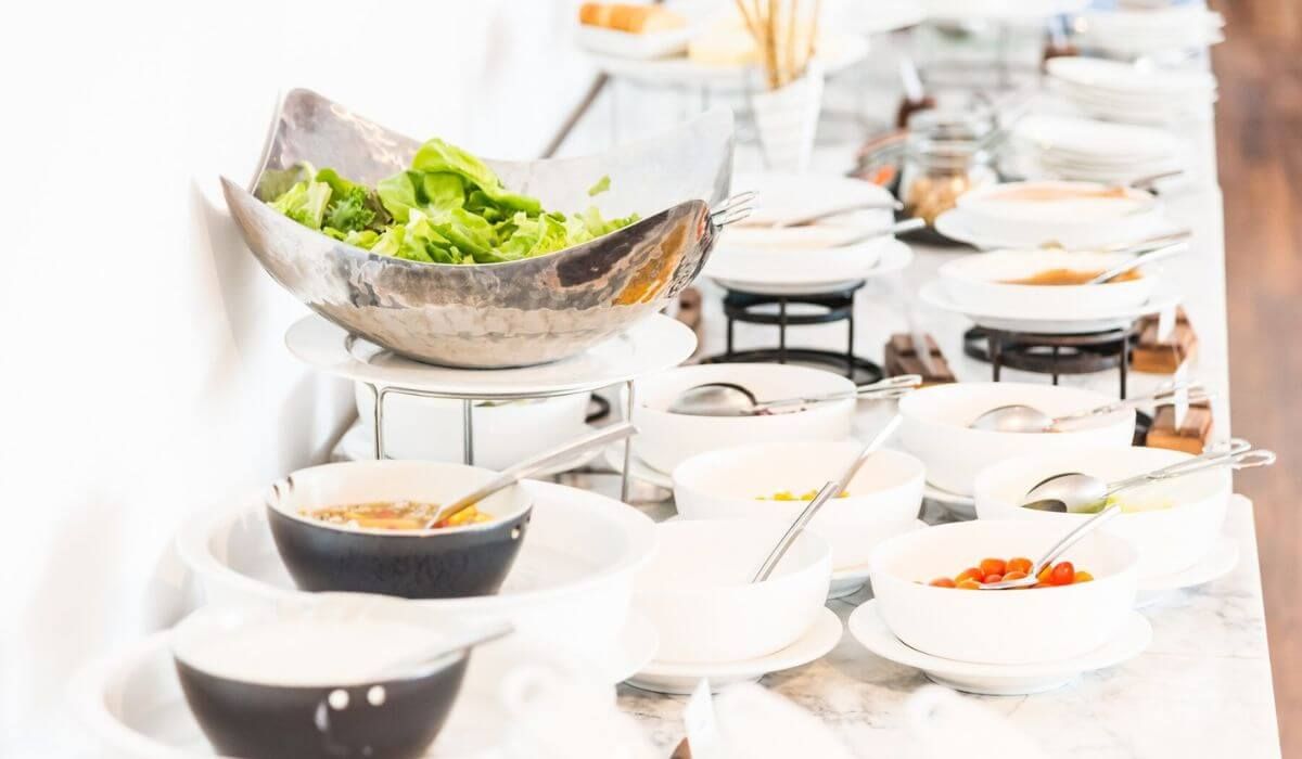 budget-friendly event food
