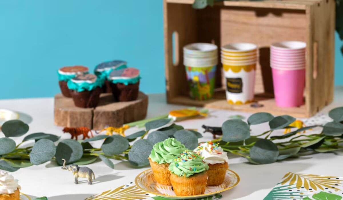 themed party catering table
