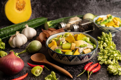 Practical Tips for Planning Your Gourmet Local Menu