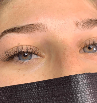Lash & Brow Room
