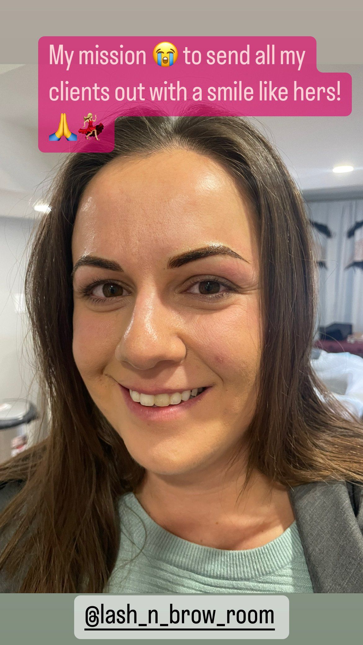 powder ombre eyebrows