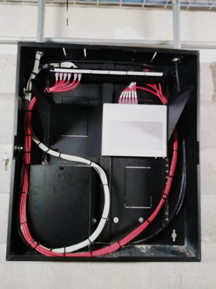 INTEGRACIÓN DE SISTEMAS EN CABLEADO ESTRUCTURADO, S.A. DE C.V.