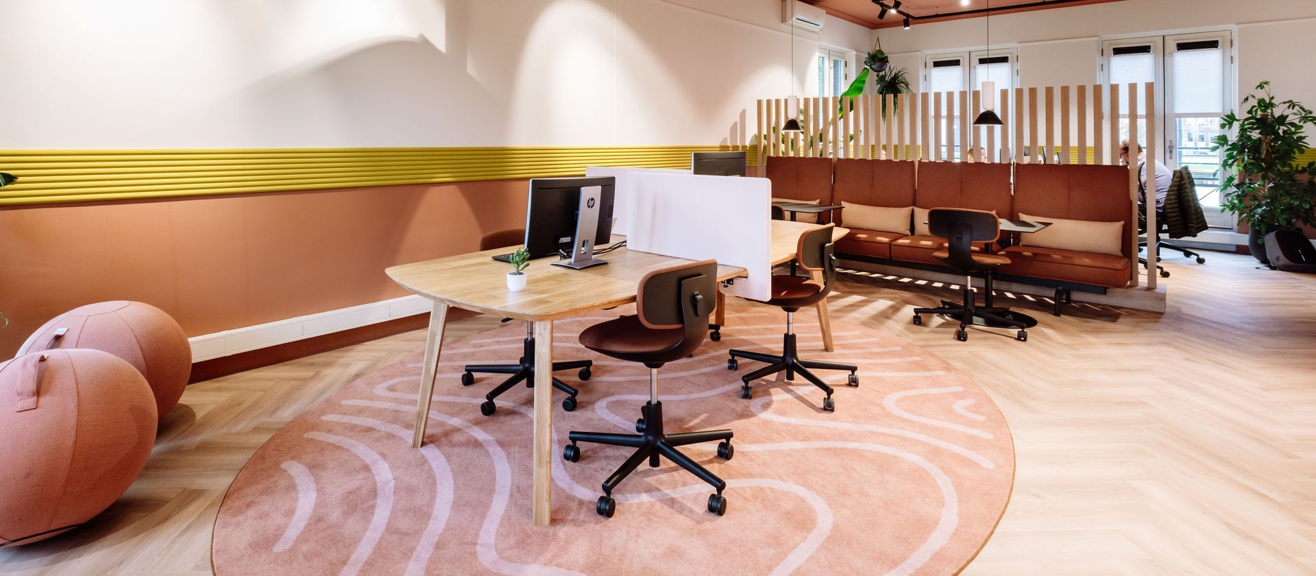 Ergonomie op kantoor: waarom een gezonde werkplek direct rendeert