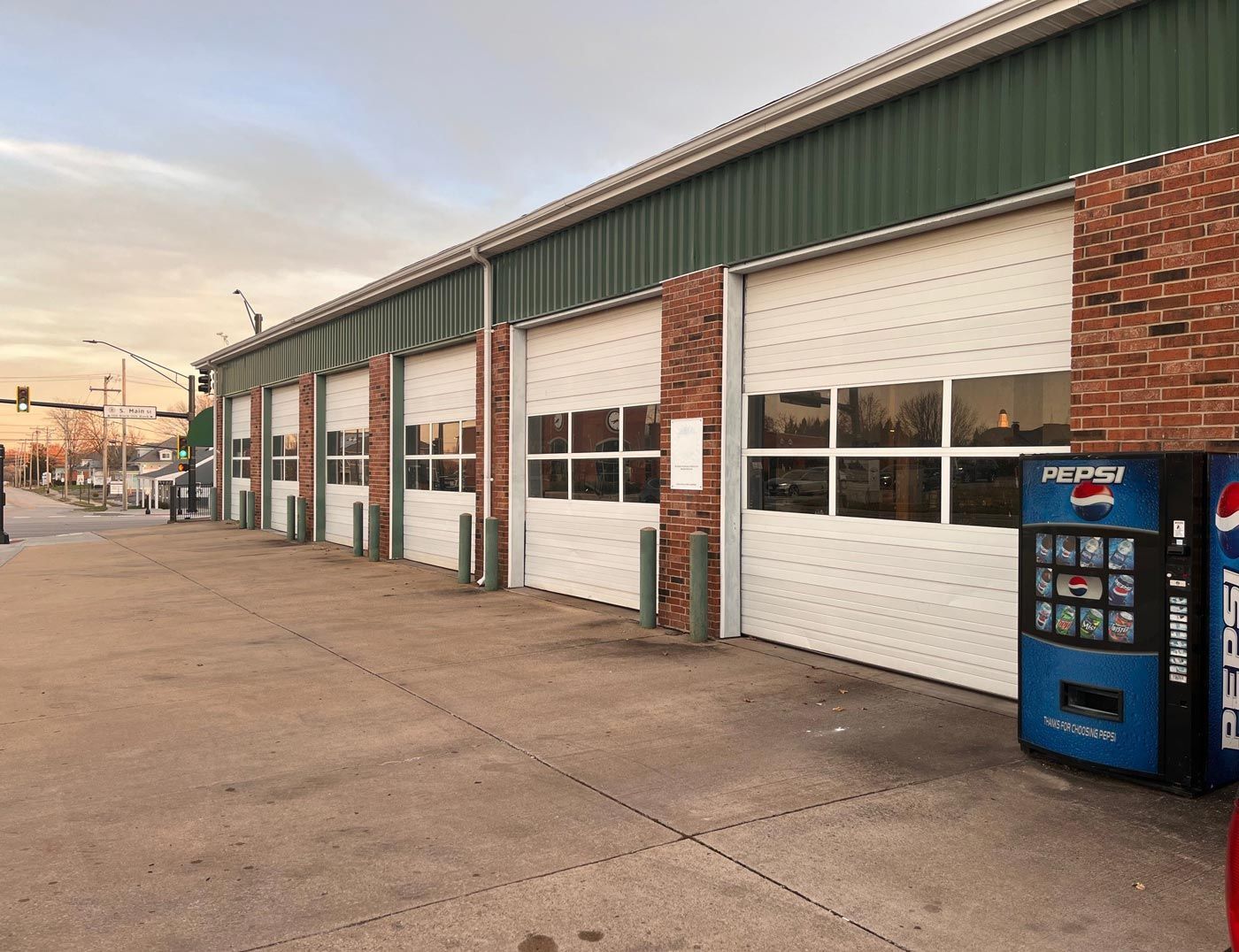 Outside Of O'Fallon Garage With Vending Machine — O'Fallon, MO — O'Fallon Garage Outside Of O'Fallon Garage With Vending Machine — O'Fallon, MO — O'Fallon Garage