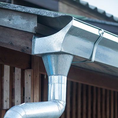 box rain gutter installation