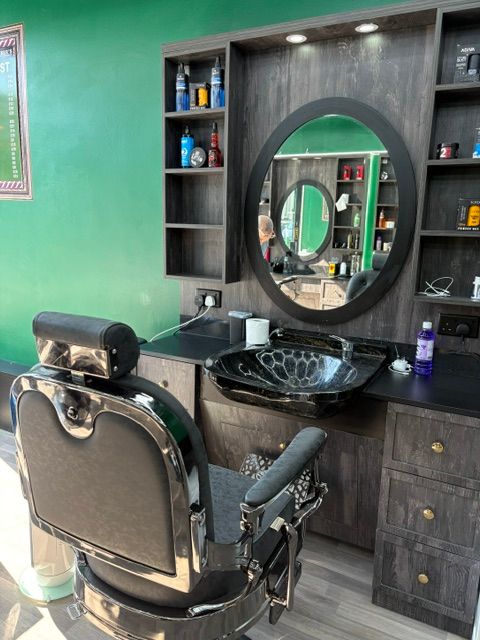 Cwmcarn Barbers