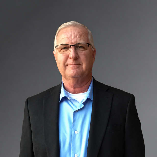 Larry Davis, Drilling Manager