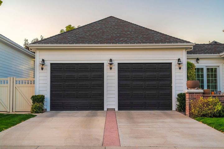 Garage door service and sales in phenix city al