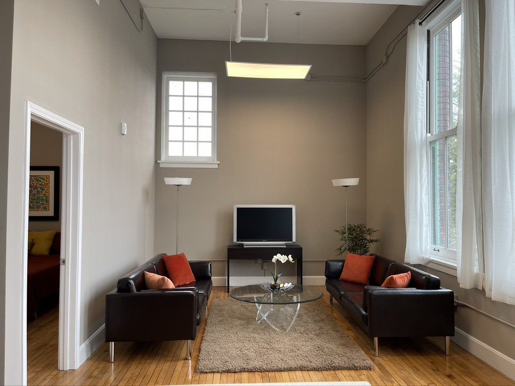 Unit living room