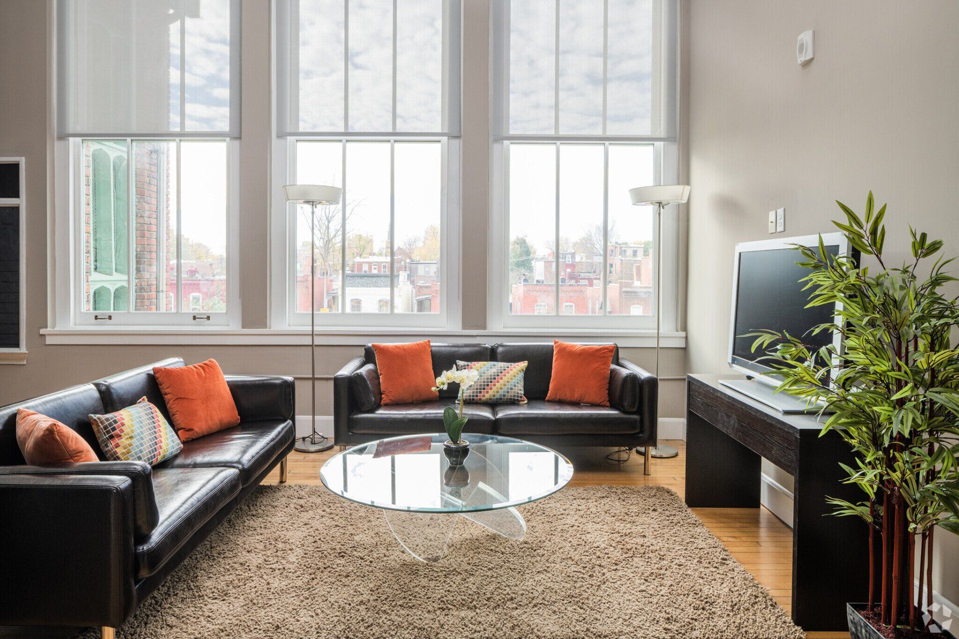 Unit living room