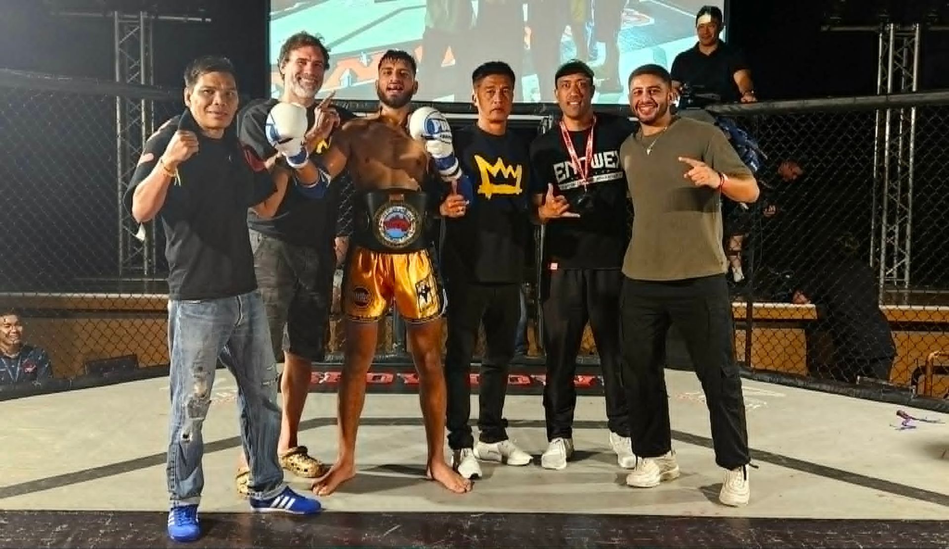 Full Thai Rules Champion at Showdown