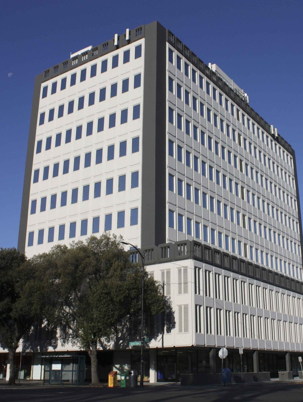 MNM Business Center
