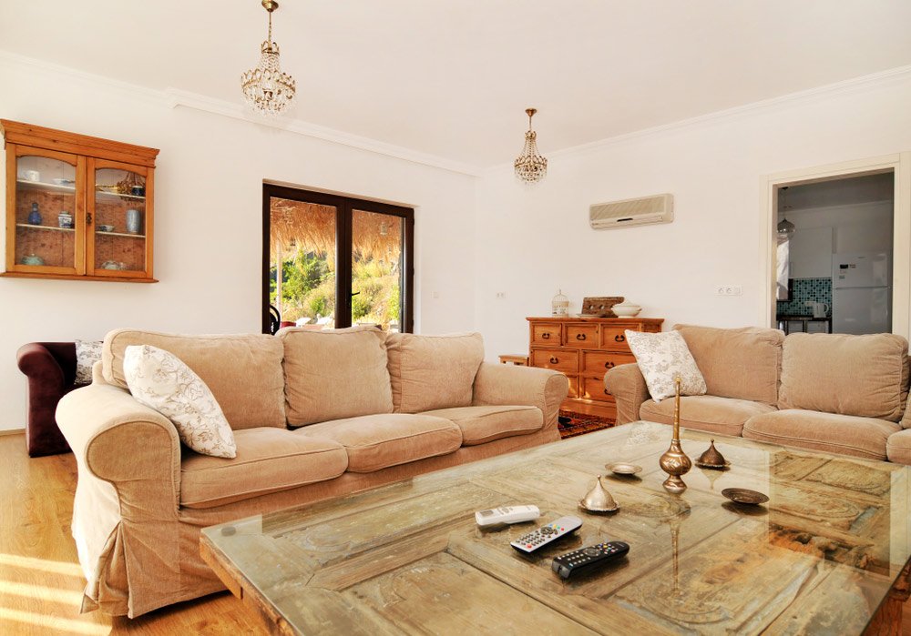 Bryan’s Steam Cleaning & Pest Management Cleaner in Coffs Harbour