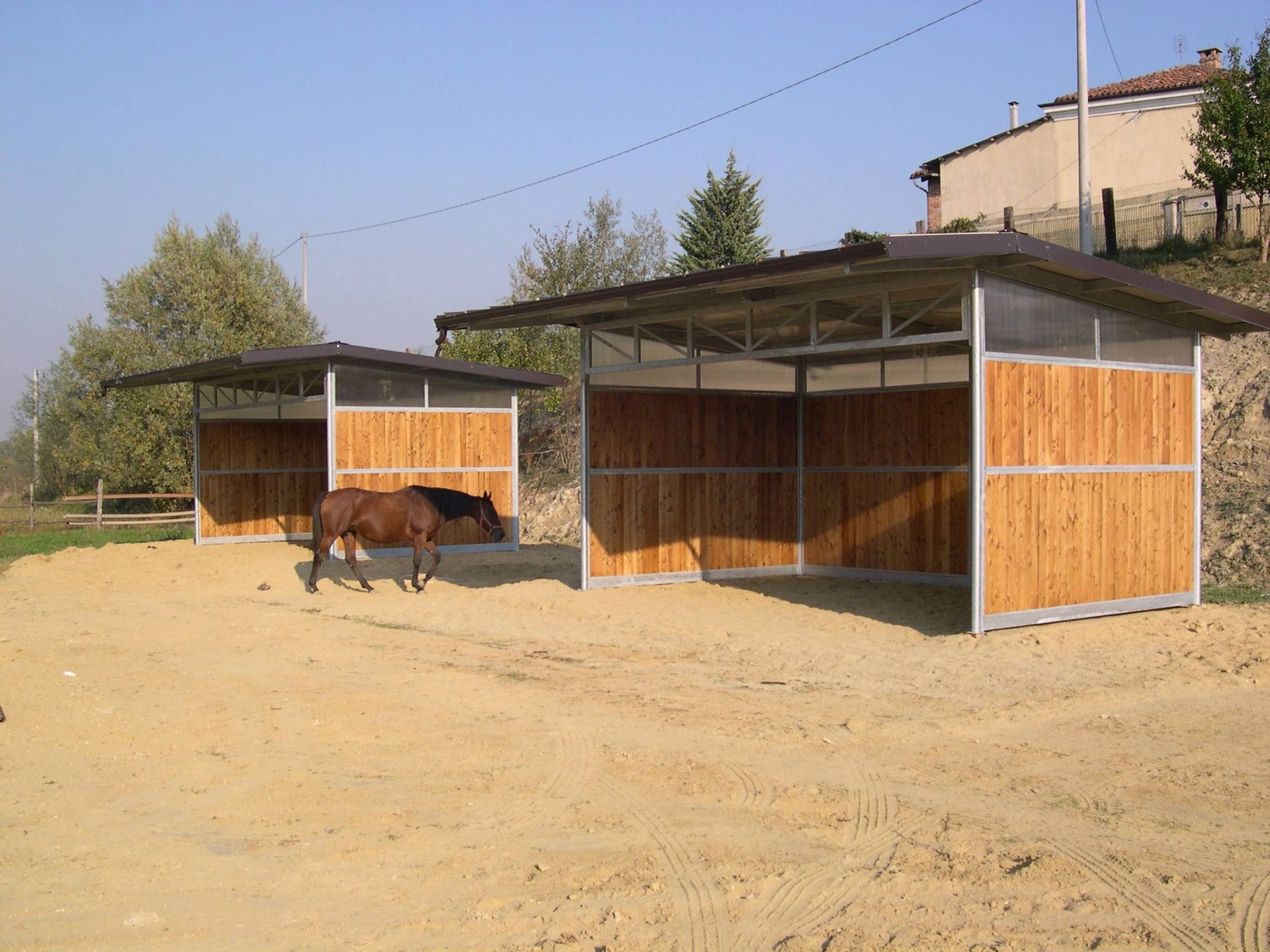 Capannine 6×3 con tamponamenti in legno larice