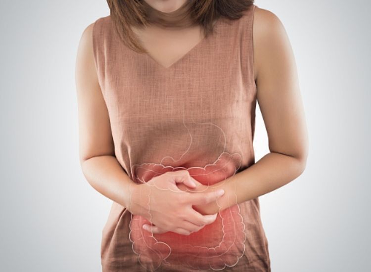 WOMAN with abdominal pain