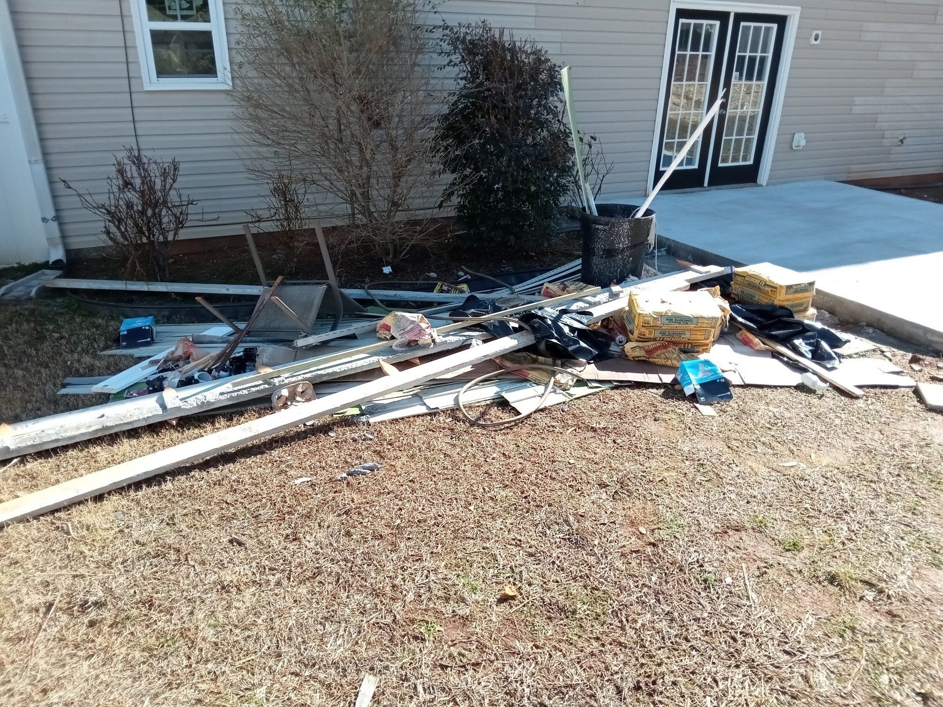 construction debris cleanup, yard waste removal, property cleanups, altanta ga, pinnacle removal services