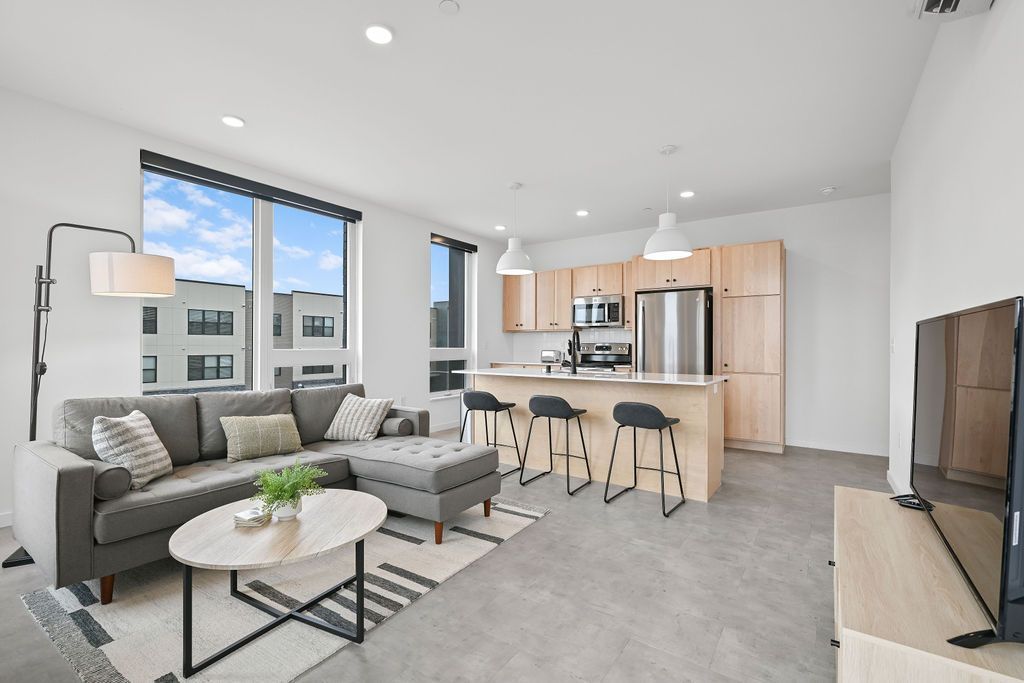 Modern apartment kitchen near Greenbay, WI