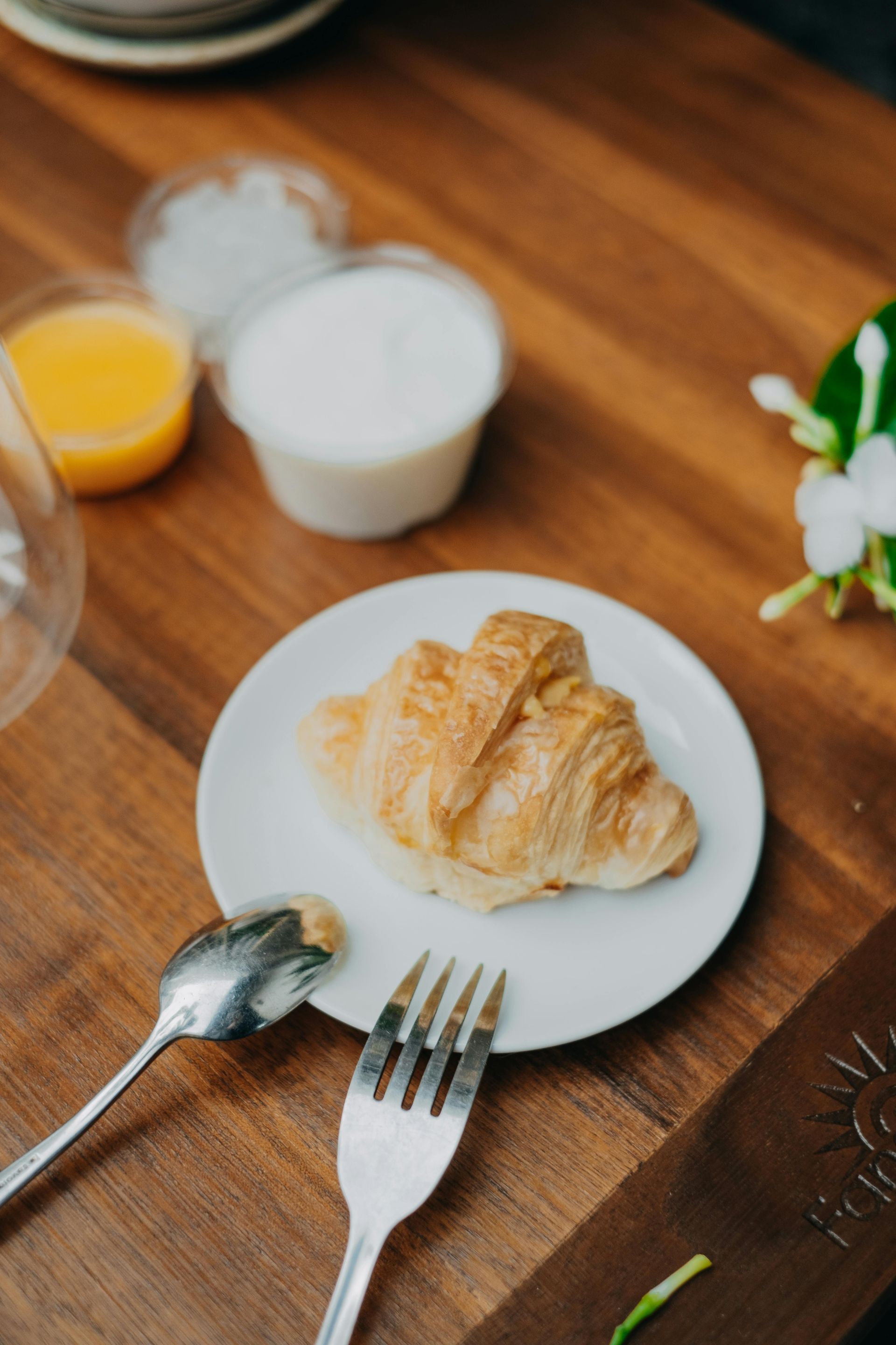 breakfast croissant