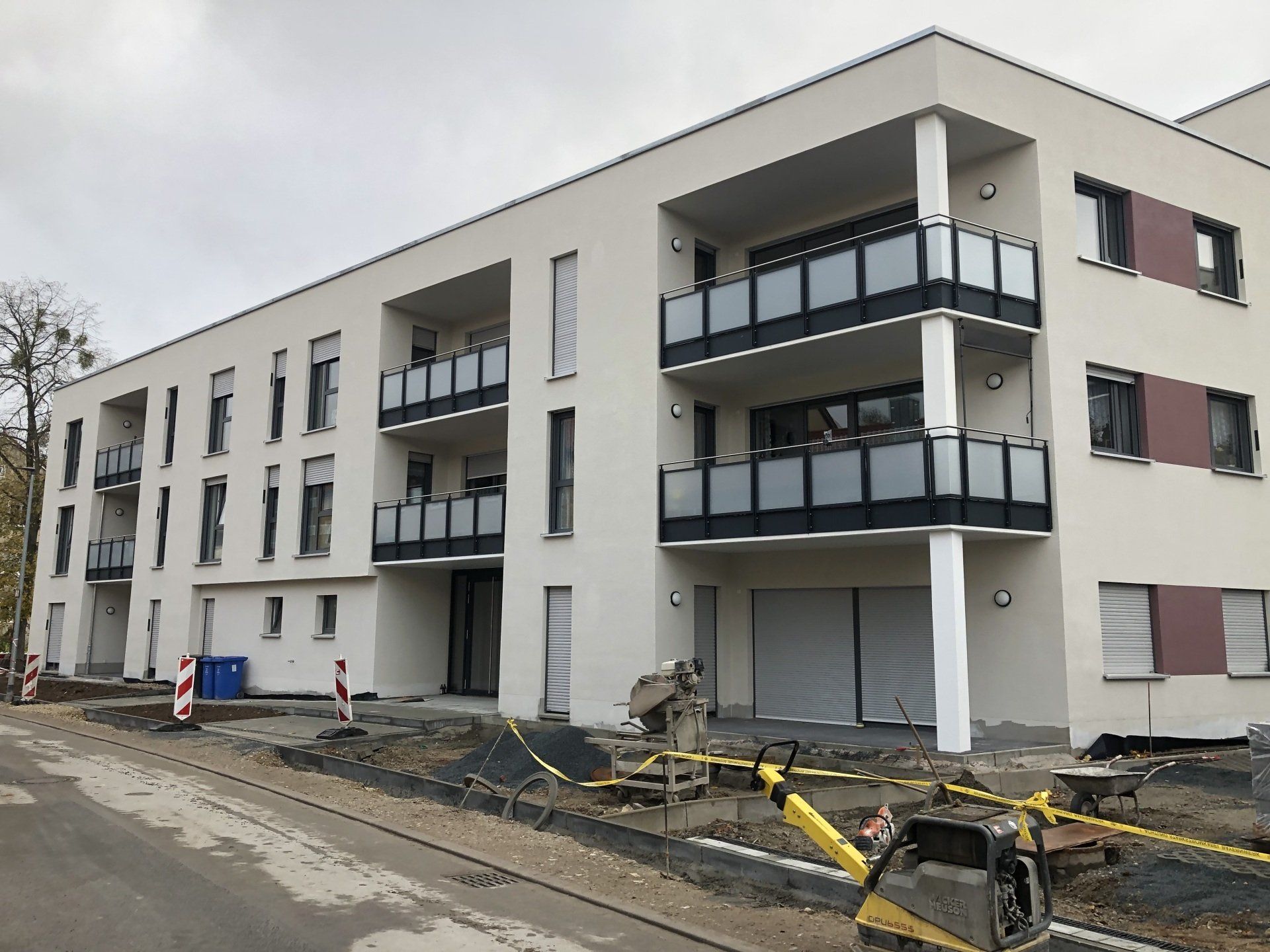 Neubau einer Wohnanlage mit 69 Wohneinheiten und einer Gewerbeeinheit