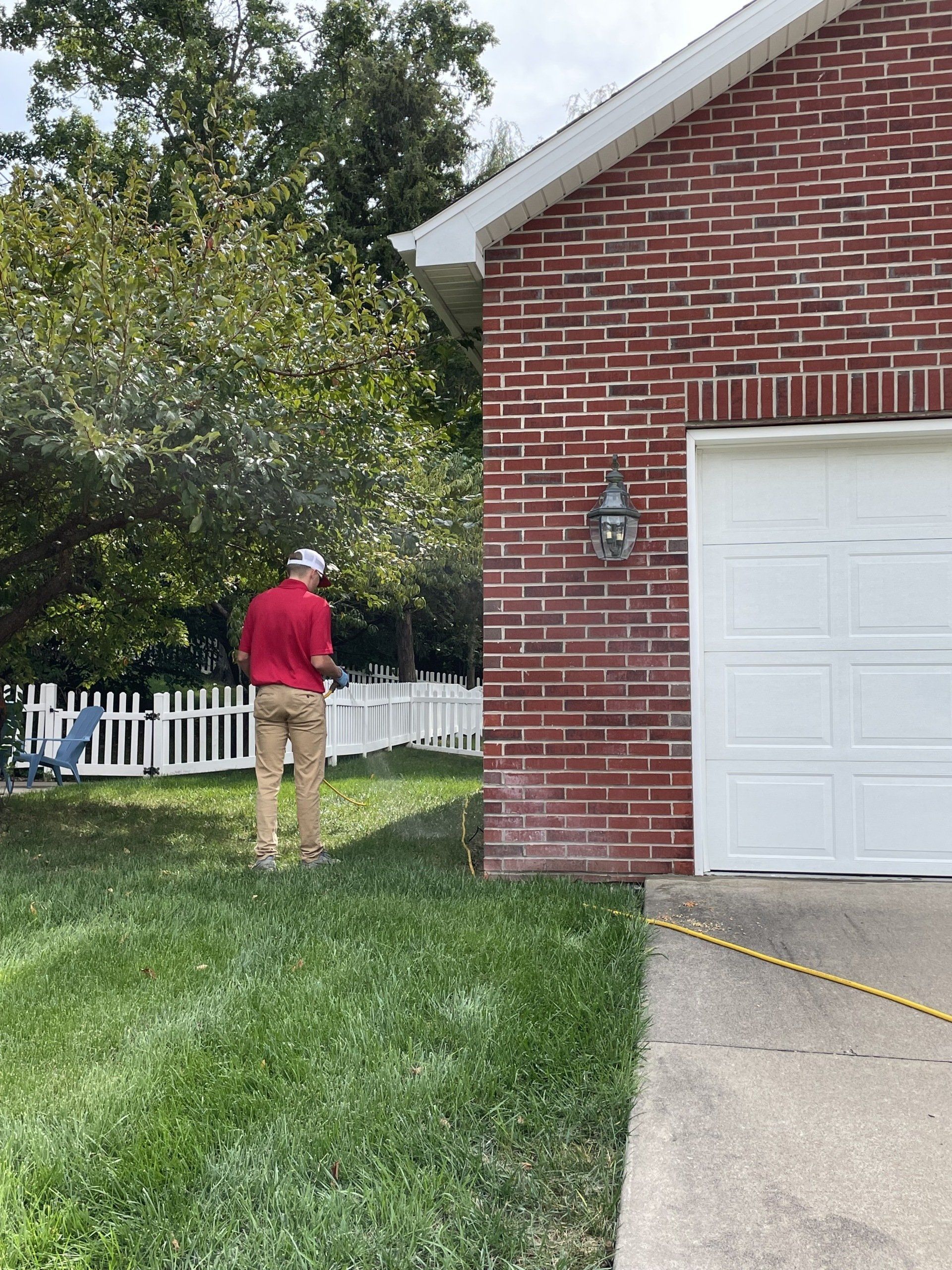 Pest services — Jefferson City, MO — Art’s Pest Control