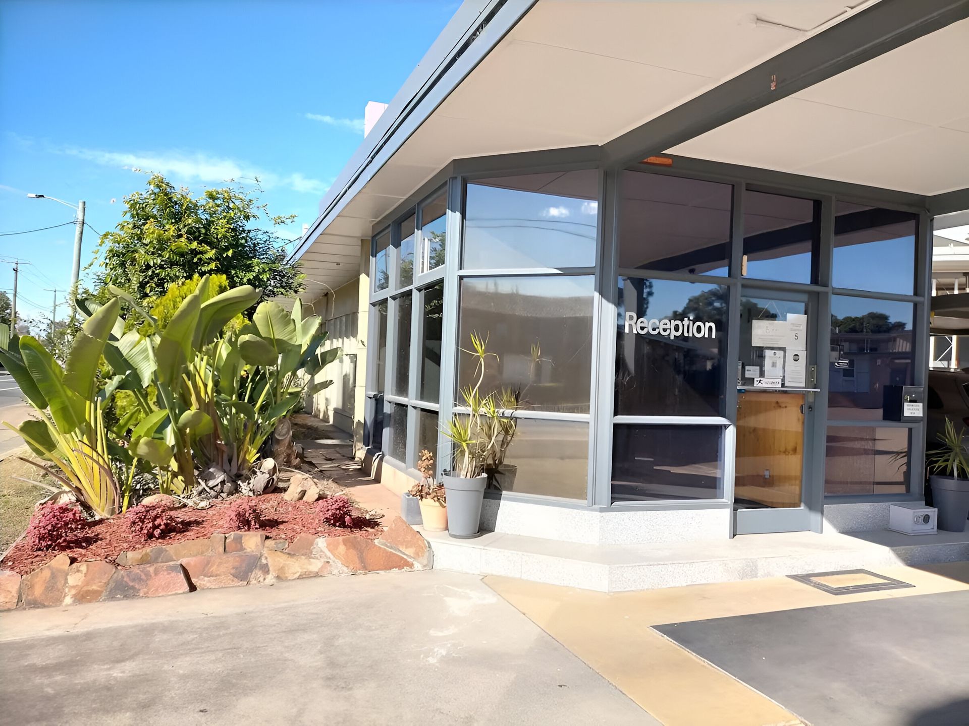 Singleton Square FAQ & Facilities | Country Motor Inn Singleton | NSW