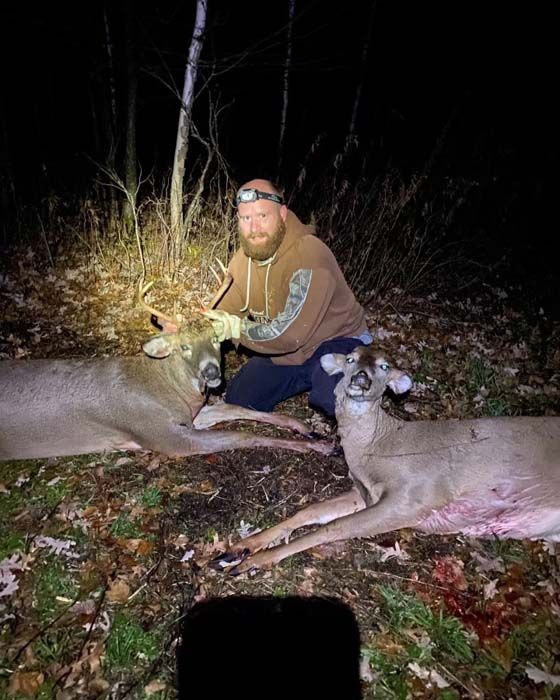 Deer Hunting, Minnesota Hunting, Mock Scrapes, Buck Preorbital, Deer Mineral, Urine Scents, Glandular Scents, Rut, Big Bucks