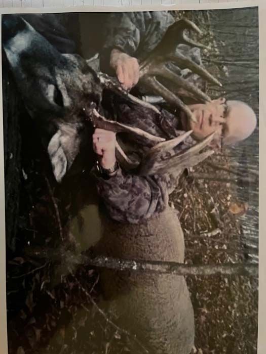 Deer Hunting, Minnesota Hunting, Big Buck Adventures, Deer Scents, Bow Hunting, Gun Hunting, Rut, Pre Rut.