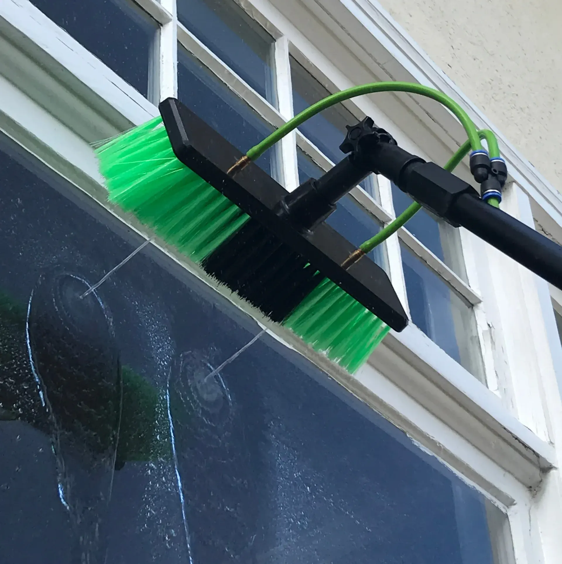 window cleaning / UPVC cleaning in minster on sea, Sittingbourne, Rainham, Newington, upchurch, borden