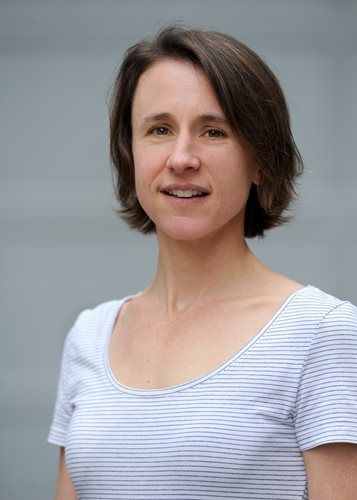 Elizabeth Bowman CRNP