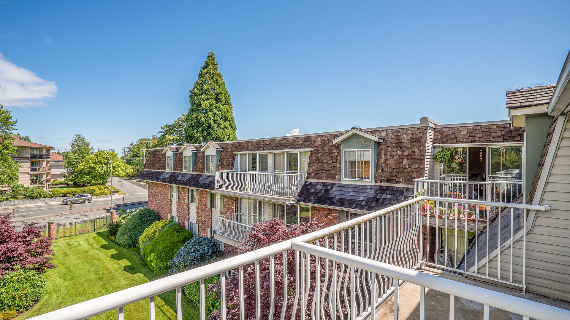 Fraser Tolmie Apartments Gallery