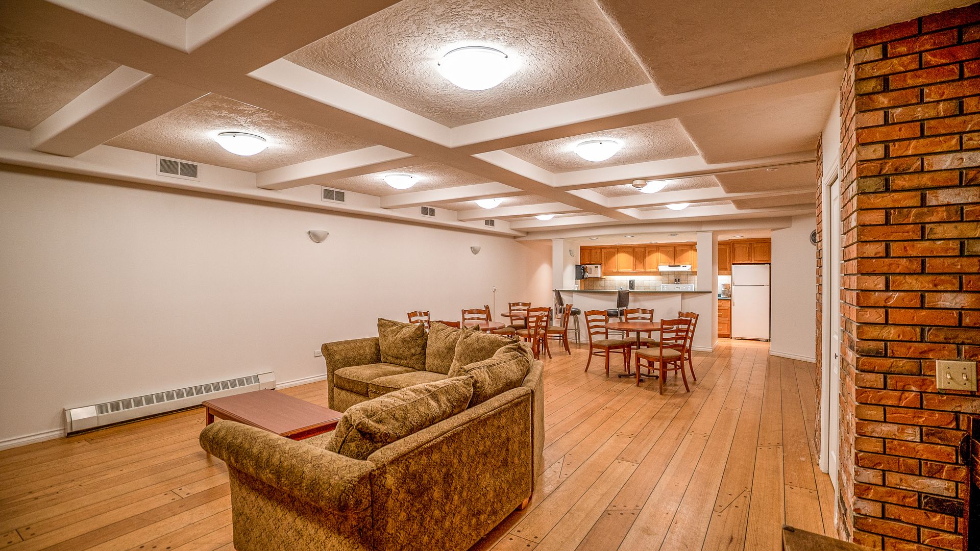 Fraser Tolmie Apartments Gallery