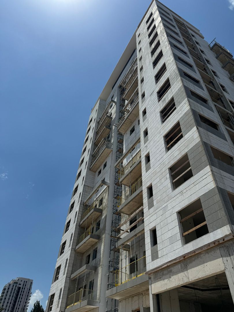 קונסטרוקציות מתכת למבנה תעשייתי בבאר שבע - ללוז פרויקטים