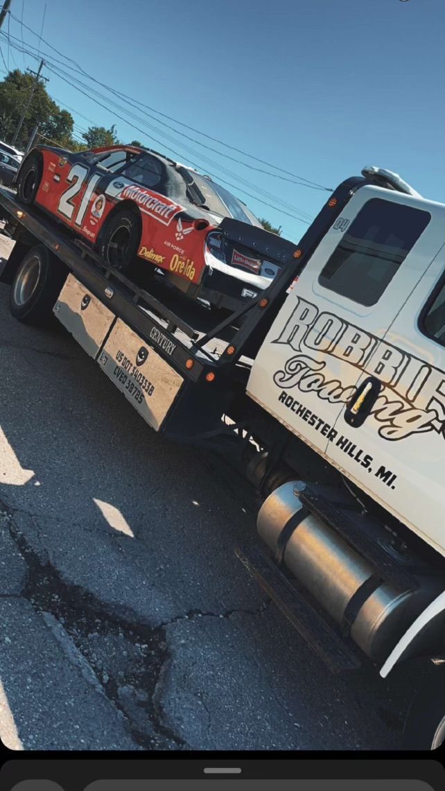 tow trucks near me in Shelby township, MI