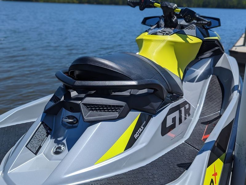 Gray and yellow jet ski, 