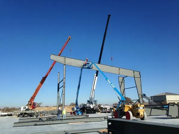 Large Crane - Atascadero, CA - A Superior Crane