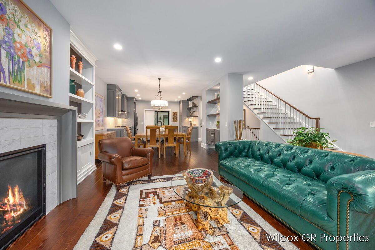 7275 Schoolhouse Drive SE #5, Ada, MI 49301