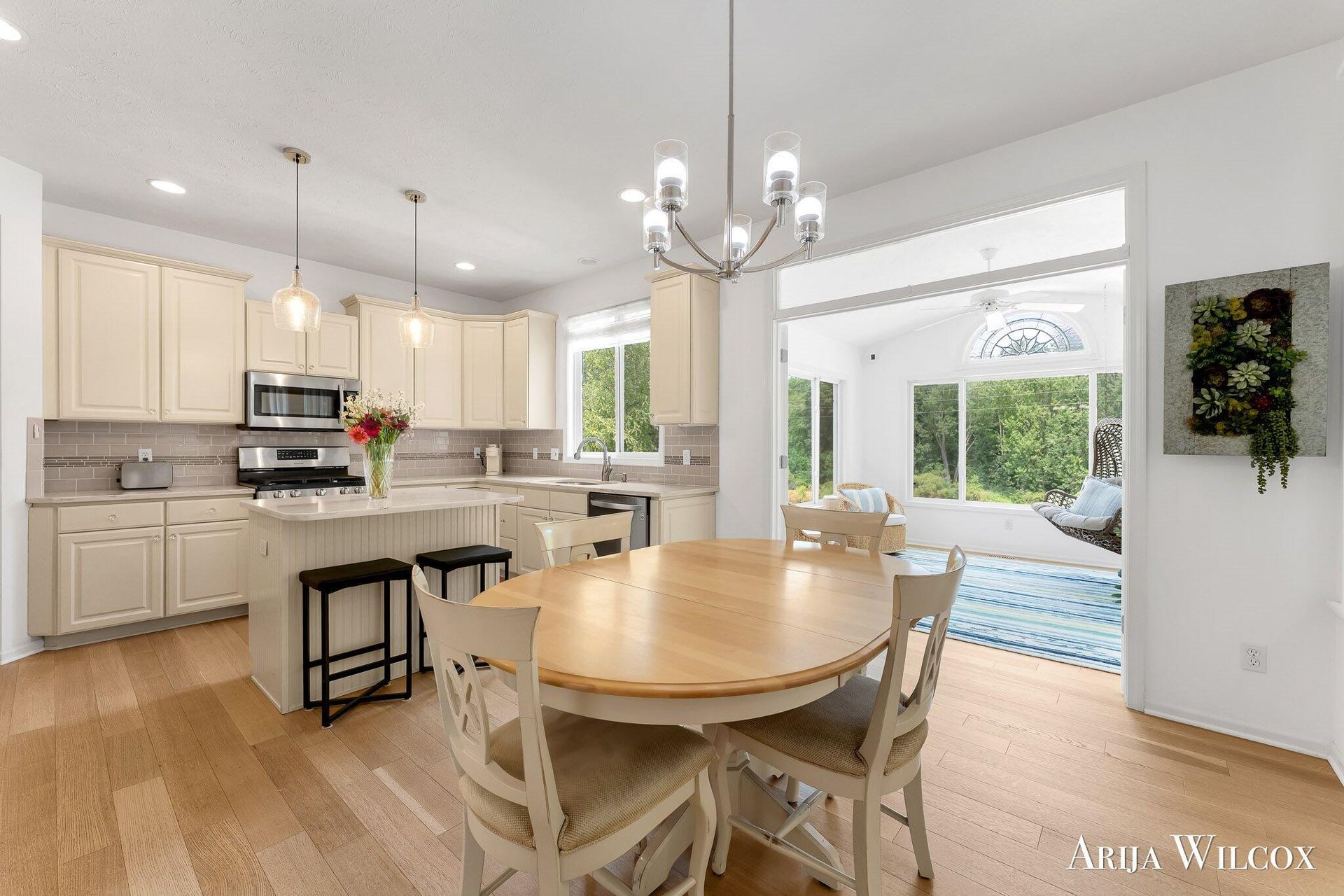 926 Dogwood Meadows Drive SE #45
Ada, Michigan 49301