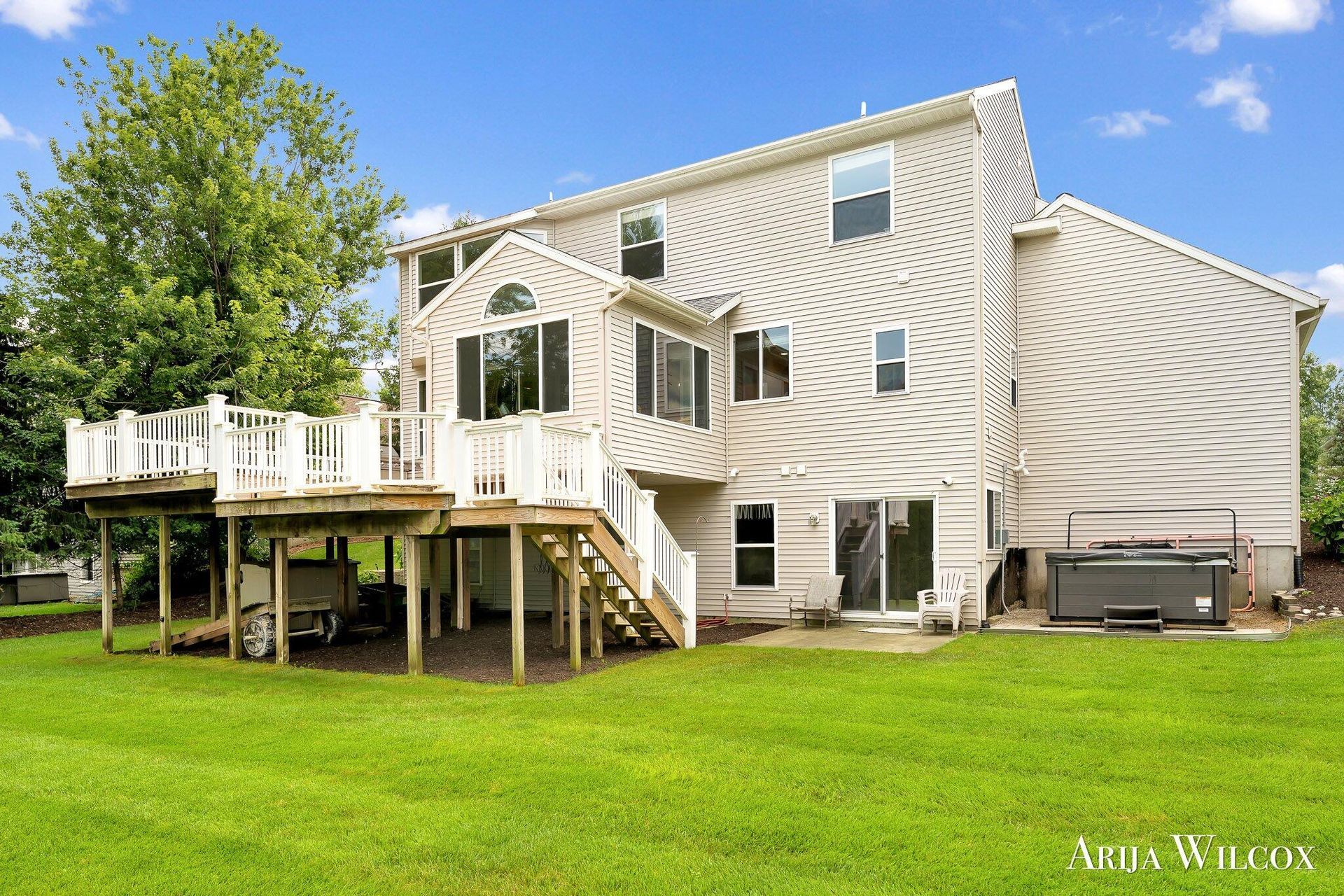 926 Dogwood Meadows Drive SE #45
Ada, Michigan 49301