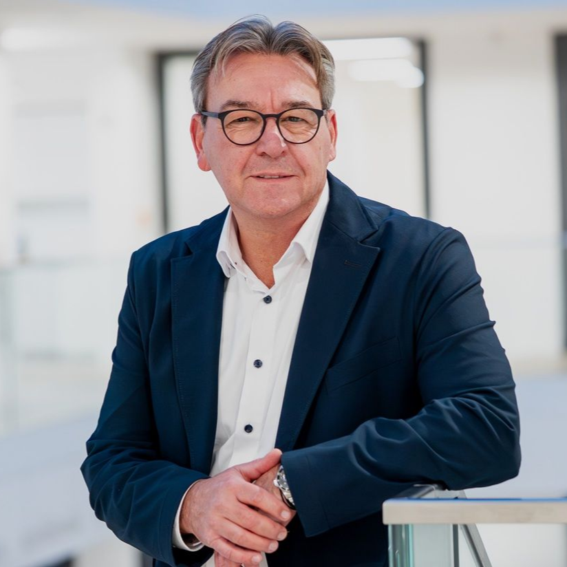 Dirk Wunder